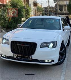 كرايسلر 300